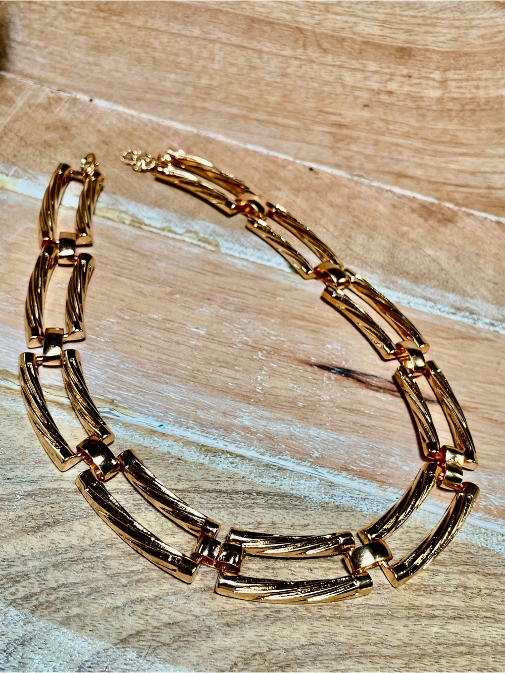Polished Gold Link Choker Necklace — Elegant Chunky Chain for Women
